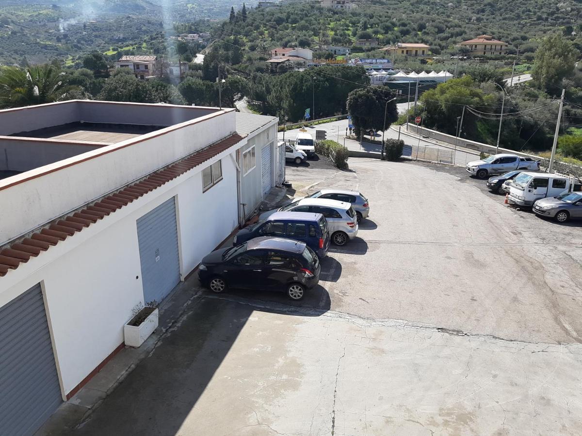 Il Moro Di Sicilia Apartment Termini Imerese Bagian luar foto